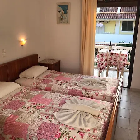 Mariliki Studios Apartment
